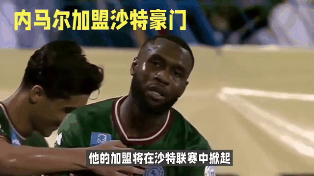 领先优势明显引发热议！，莱万多夫斯基在德国队比赛中刷新纪录引发球迷热议的简单介绍