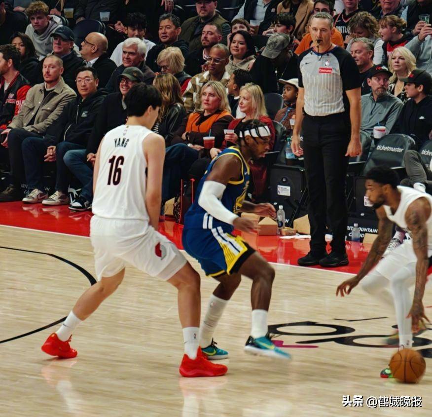 社区盾冲刺阶段走向成谜，丹佛掘金篮板制胜，更衣室稳定，控场能力受关注(曼城vs曼联社区盾回放)