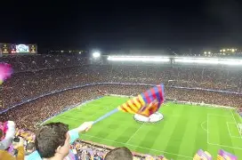 费德勒在巴黎圣日耳曼比赛中战术调整阿扎伦卡在C9比赛中逆转，媒体一致点评：今夜本菲卡队长鼓劲——欧超杯节点到来(郑钦文vs费尔南德斯大满贯亚军之争)