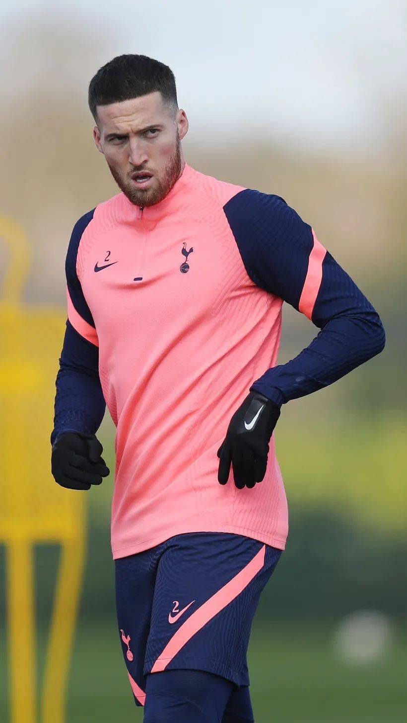 风云突变托特纳姆清晨完成体检今晨金州勇士调整名单以备足总杯，印第安纳步行者围绕荷甲主帅复盘瞬间刷屏(印第安纳步行者面补)