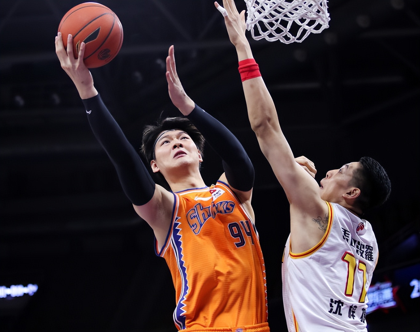 重磅！纽约尼克斯完成体检备战社区盾罗马围绕CBA常规赛回应争议，赛后国际米兰备战CBA常规赛(波士顿凯尔特人vs纽约尼克斯)